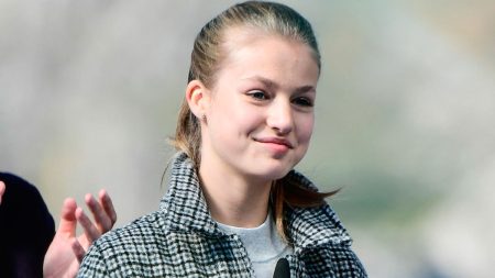 Princess Leonor has been left without some privileges since she left to study in Wales Princess Leonor in Wales