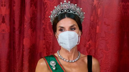 Queen Letizia of Spain in the gala dinner &raquo; Fashion