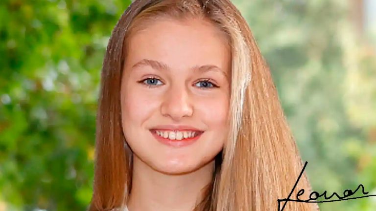 What Princess Leonor’s signature reveals? Princess Leonor's signature