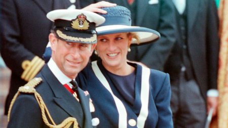Princess Diana and Prince Charles' Divorce » Flashback