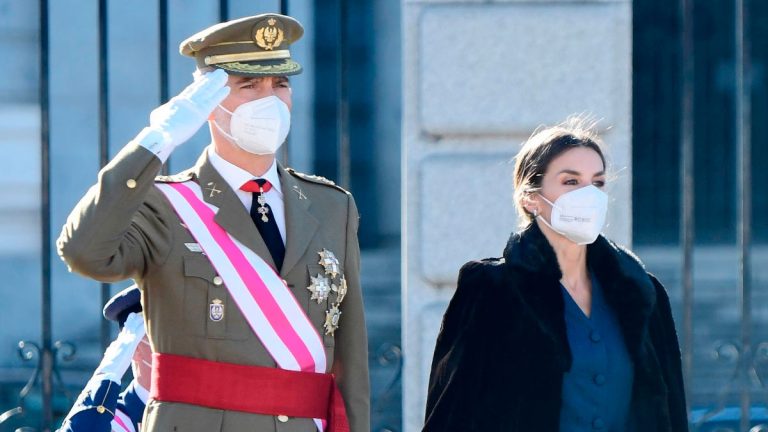 Queen Letizia captivates with her first outfit of the year Queen Letizia at the celebration of Military Easter