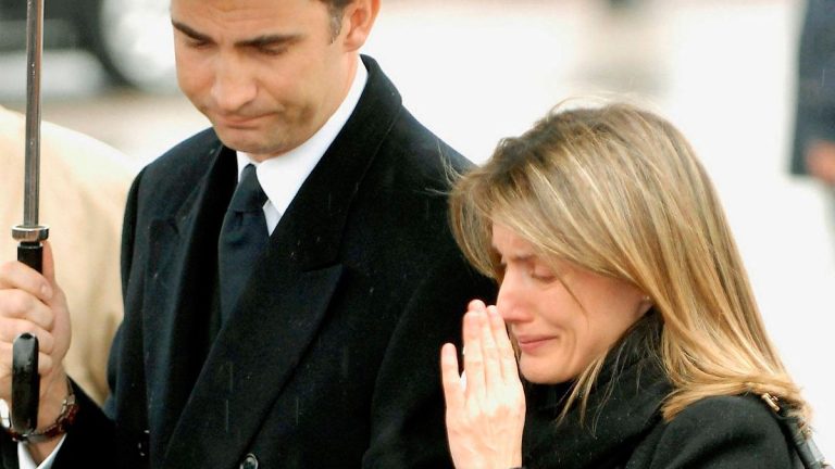 How did Queen Letizia’s sister commit suicide? Queen Letizia's sister