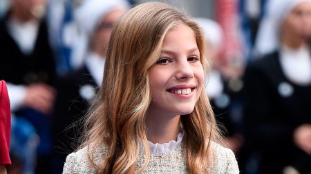 Infanta Sofia was a waitress at the 80th birthday of Irene of Greece Infanta Sofia at the birthday of Irene of Greece