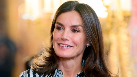 Black and white dress of Queen Letizia