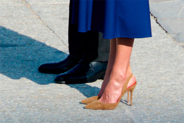 Queen Letizia shoes