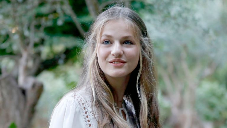 Is the viral video of Princess Leonor on TikTok fake or real? Princess Leonor on TikTok