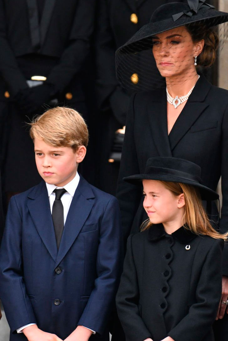 prince George princess Charlotte at funeral