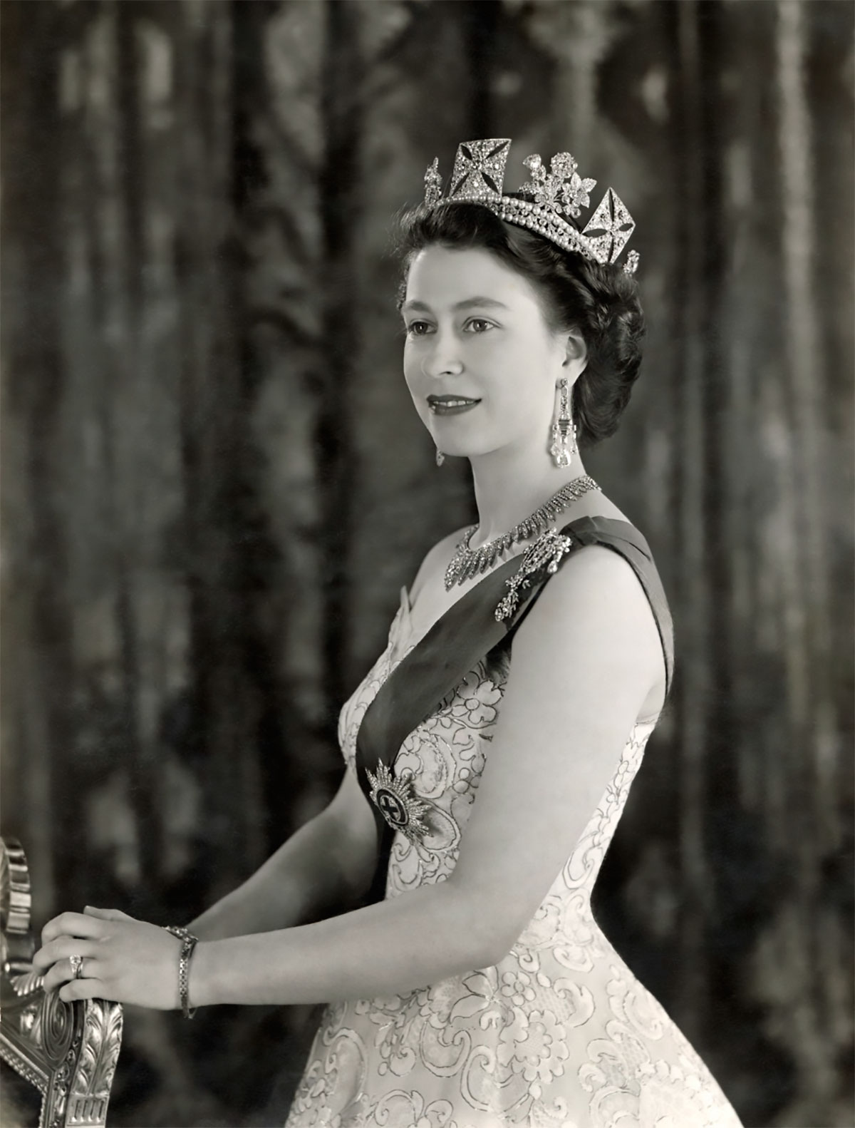 Queen Elizabeth's Jewels