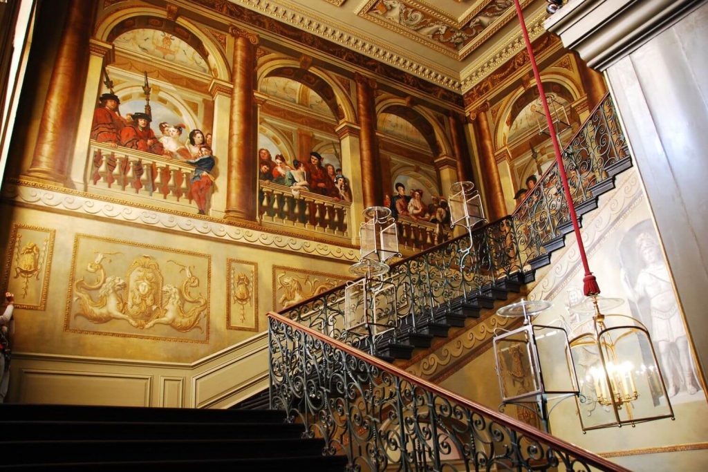 Kensington Palace - The-Kings Staircase