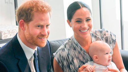 Here’s what Prince Harry did while Meghan Markle was giving birth to Archie laughing gas