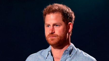Astrologer claims Prince Harry will walk away from the monarchy for good in 2023 Debbie Frank predictions about Prince Harry