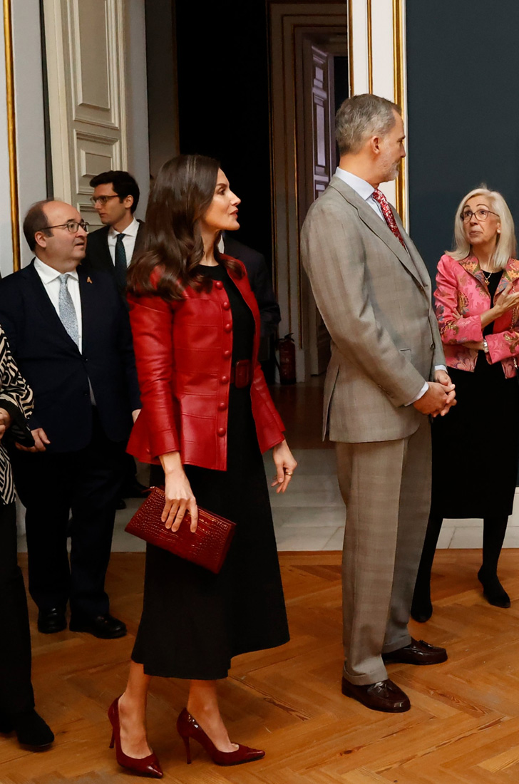 Queen Letizia at the Sorolla exhibition » Fashion
