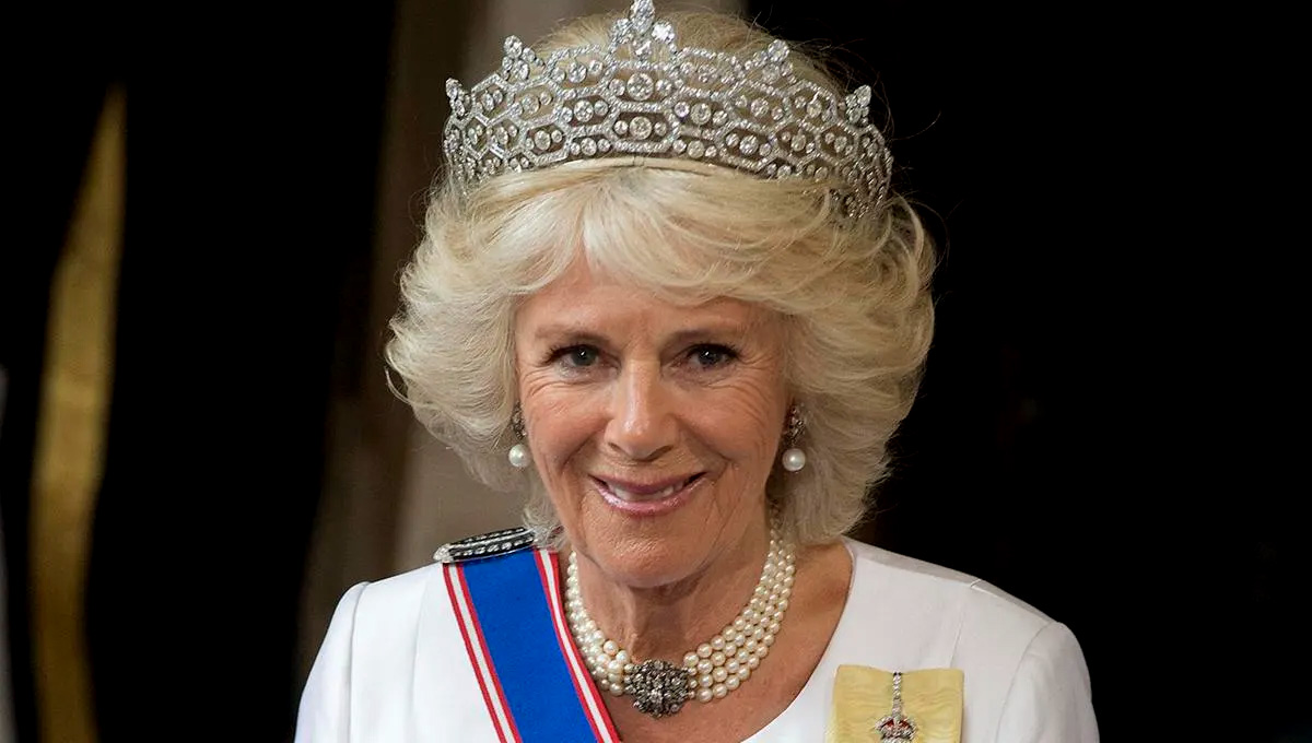 Queen Camilla crown