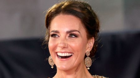 The top designers who dress Kate Middleton who dresses kate middleton