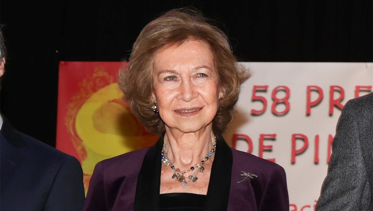 The strange gesture that Queen Emeritus Sofia made to King Juan Carlos I of Spain Queen Sofia engagement ring
