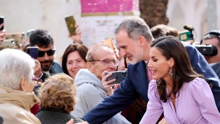 King Felipe and Queen Letizia divorced
