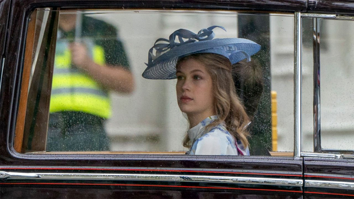 lady louise dress coronation Lady Louise Windsor's coronation concert outfit is stunning