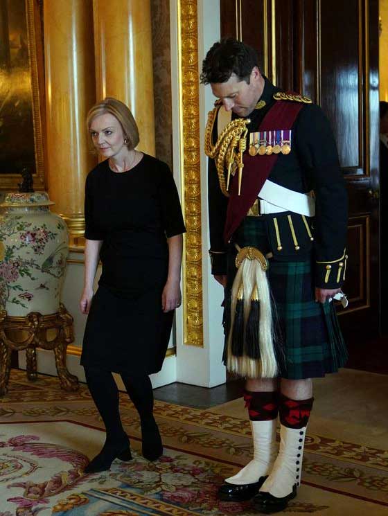 Major Johnny accompanies Liz Truss to her meeting with the new king