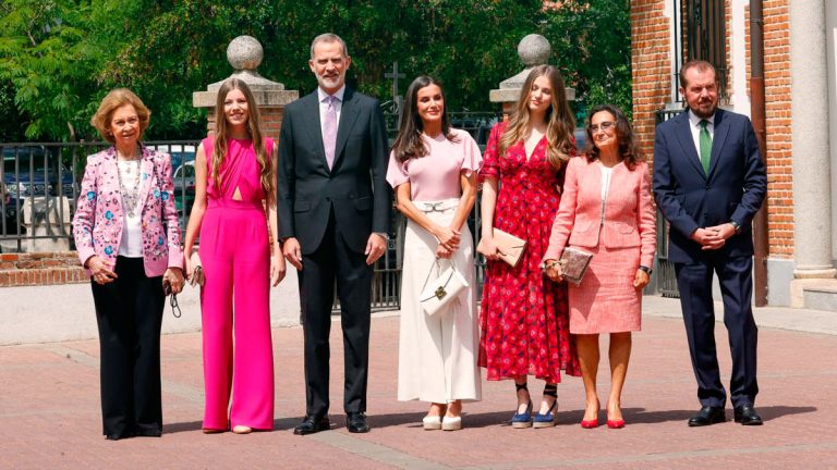 PHOTOS: Infanta Sofia’s confirmation reunited the family, we already know who the godfather is! Infanta Sofia's confirmation photos