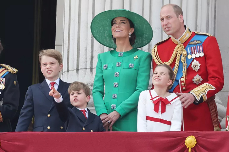 princess charlotte dress trooping the Colour