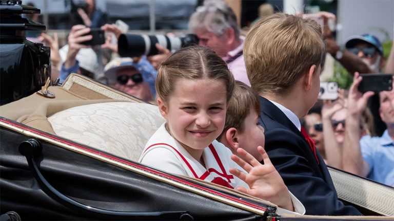What did Sophie of Edinburgh say to Princess Charlotte? Lip-reading expert reveals the truth behind the video that divides users on social media What did the Duchess of Edinburgh say to Princess Charlotte?