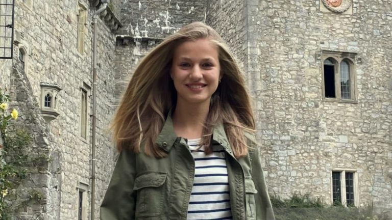 This will be Princess Leonor’s first major military event Princess Leonor's Pledge of Allegiance