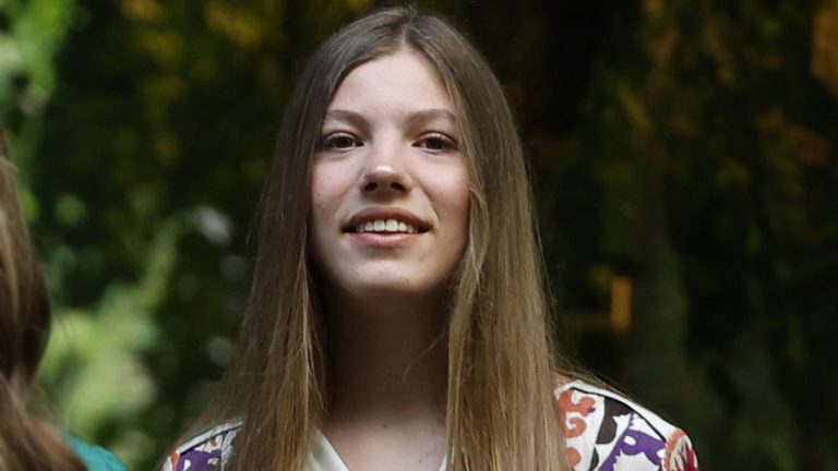 Infanta Sofia sets a trend with her outfit and wears a French design in Mallorca Infanta Sofia in Mallorca 2023