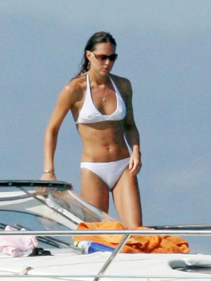 Best 5 Kate Middleton Bikini Moments Pics Images Best 5 Kate Middleton Bikini Moments Pics Images
