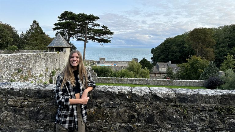 She will share a room, do her own laundry, and clean her own room: What will life be like for the Infanta Sofia in Wales? Infanta Sofia at the UWC Atlantic College