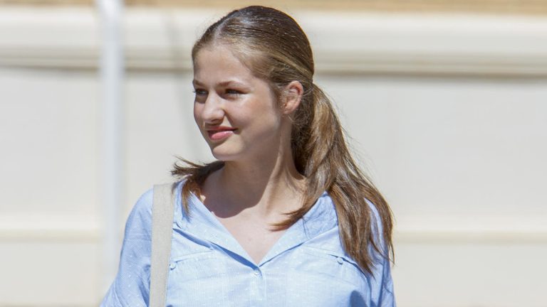 PHOTO: Princess Leonor breaks strict rules and goes out with friends from the Military Academy princess Leonor's military training
