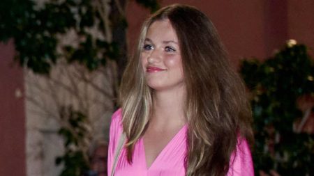 Princess Leonor wears pink to see ‘Barbie’ at the cinema in Mallorca Princess Leonor in a pink dress » Leonor of Borbón
