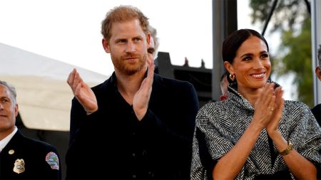 PHOTOS: Meghan and Harry make a surprise appearance alongside Kevin Costner, but the Duke of Sussex can’t hide his discomfort: What’s wrong with him? Meghan and Harry One805 Live