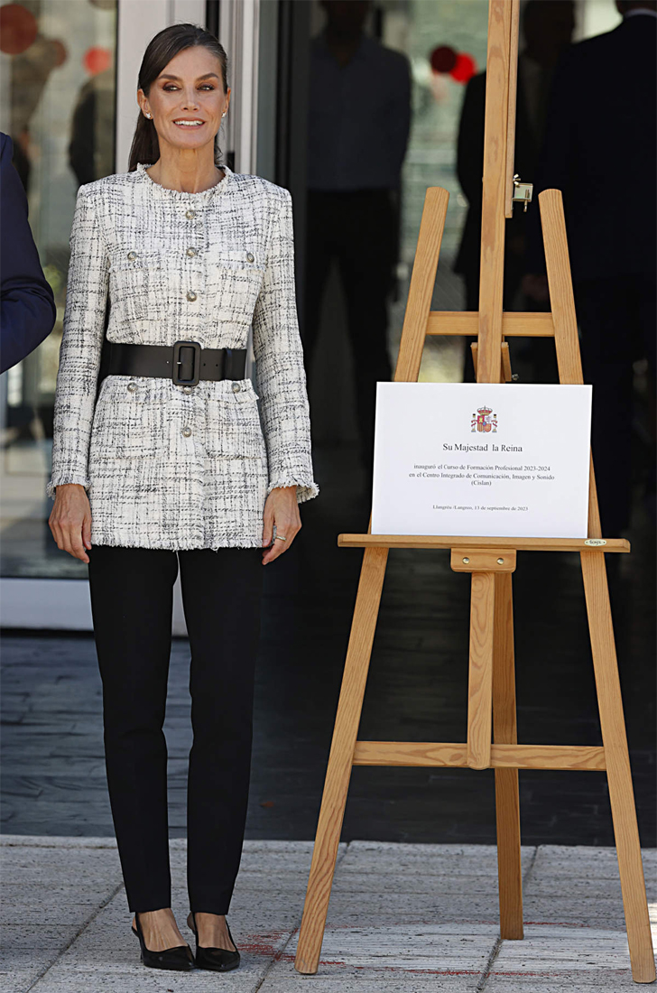 Queen Letizia's Massimo Dutti jacket