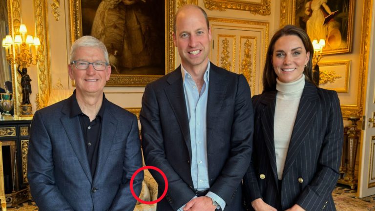 The detail that few noticed in the meeting between Tim Cook and the Prince and Princess of Wales. Tim Cook meets Prince William and Kate Middleton
