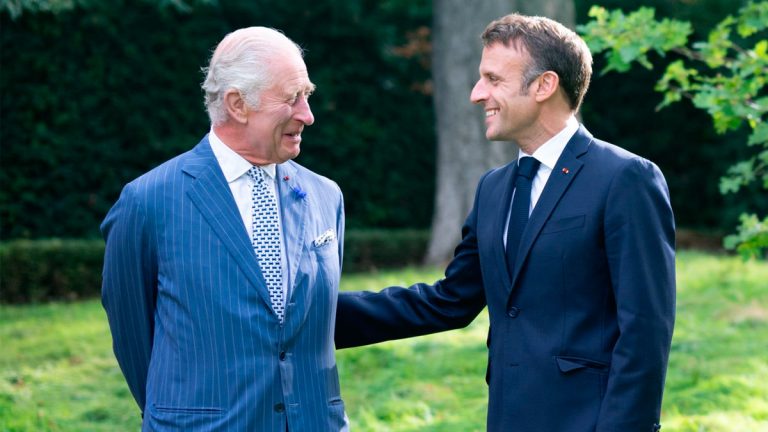 PHOTOS: Did Macron’s patting test King Charles’ patience? King Charles III doesn't like to be touched