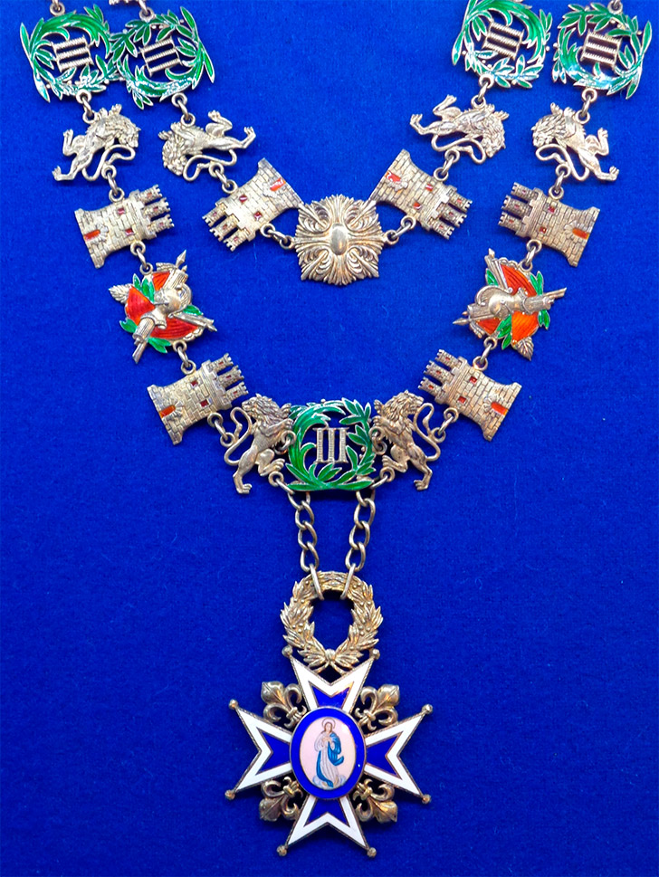 Necklace of the Order of Charles III