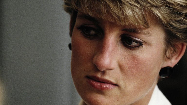Shocking revelation from the pathologist who examined Princess Diana’s body Princess Diana's body