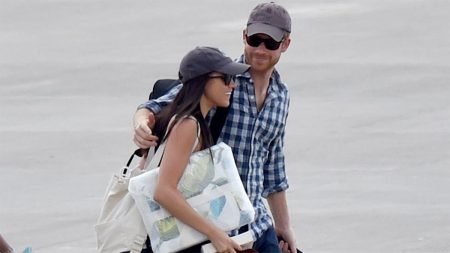 Leaked photo of Meghan and Harry on a romantic Caribbean vacation: How much did your outfit cost? Prince Harry meghan markle vacation canouan island