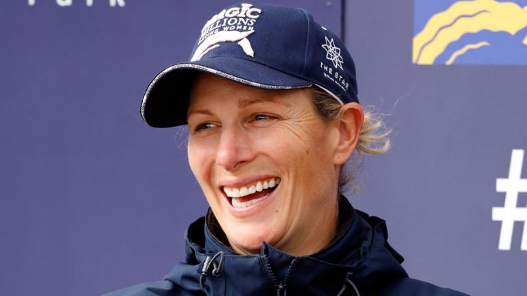 She let her hair down! Zara Tindall’s VIDEO that surprised royal fans Video of Zara Tindall at the Rugby World Cup
