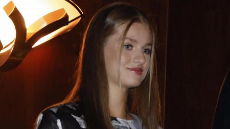 What did Princess Leonor do to her hair? This was her outfit for the concert before the Princess of Asturias Awards Princess Leonor at the Princess of Asturias Awards Concert