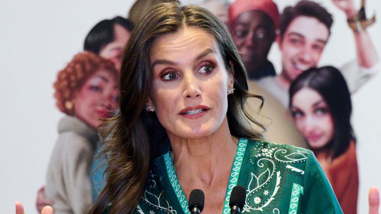 VIDEO: Queen Letizia’s powerful speech on mental health through rap lyrics Queen Letizia's speech on Mental Health Day