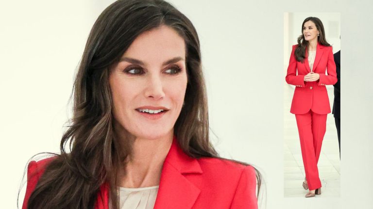 PHOTOS: Queen Letizia goes for a bold combination of red and pink Queen Letizia in a red suit by Carolina Herrera