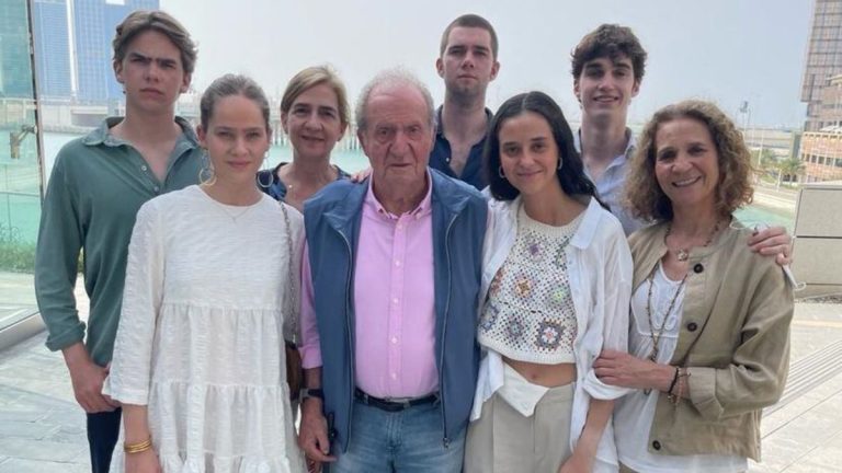 Juan Carlos I's grandchildren
