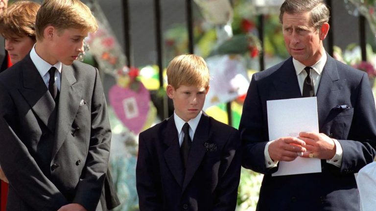 Did King Charles cry when Diana died? This was the true and unexpected reaction of the then Prince of Wales Did King Charles cry when Diana died