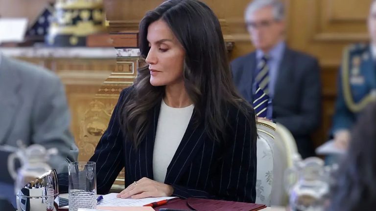 Leaked details of contract Queen Letizia had to sign in order to marry Felipe Queen Letizia's Prenuptial Agreement