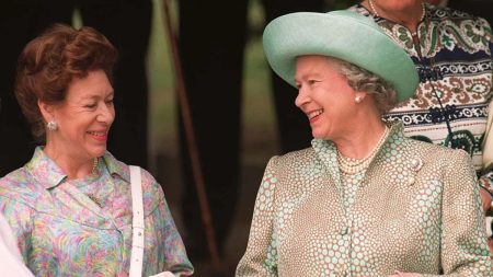 royals crying at funeral » Elizabeth II of the United Kingdom
