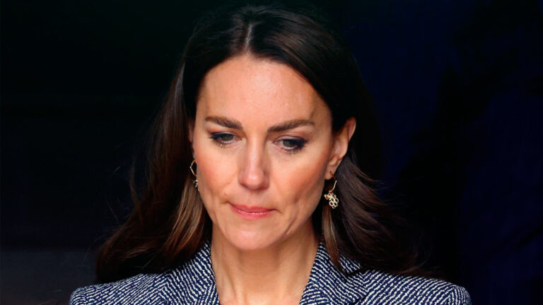 Did Kate Middleton have a hysterectomy? What is known about the cancer rumors? What surgery did Kate Middleton have