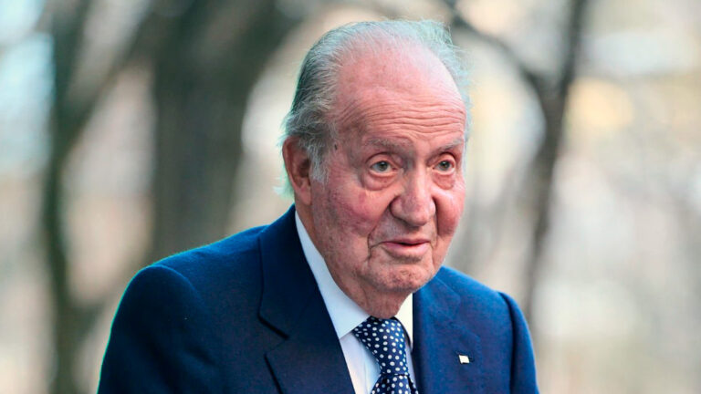 Discomfort at La Zarzuela Palace over leaked photos of King Juan Carlos’s birthday King Juan Carlos 86th birthday