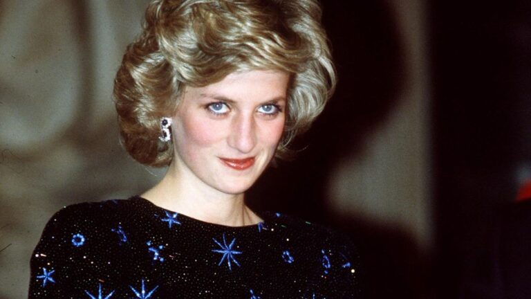 Why is this photograph of Princess Diana as a teenager so valuable? Photo of Princess Diana as a teenager