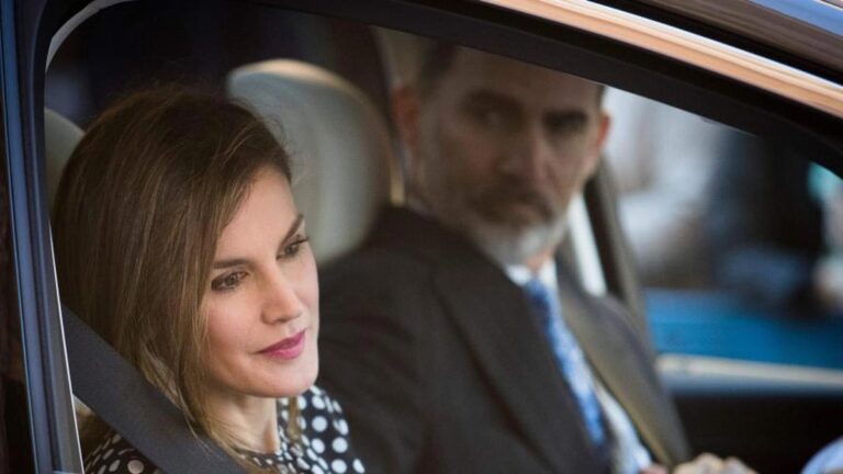 Crisis in Spanish royalty: Writer claims Letizia is not the biological mother of her daughters and accuses her of infidelity Queen Letizia affair jaime peñafiel